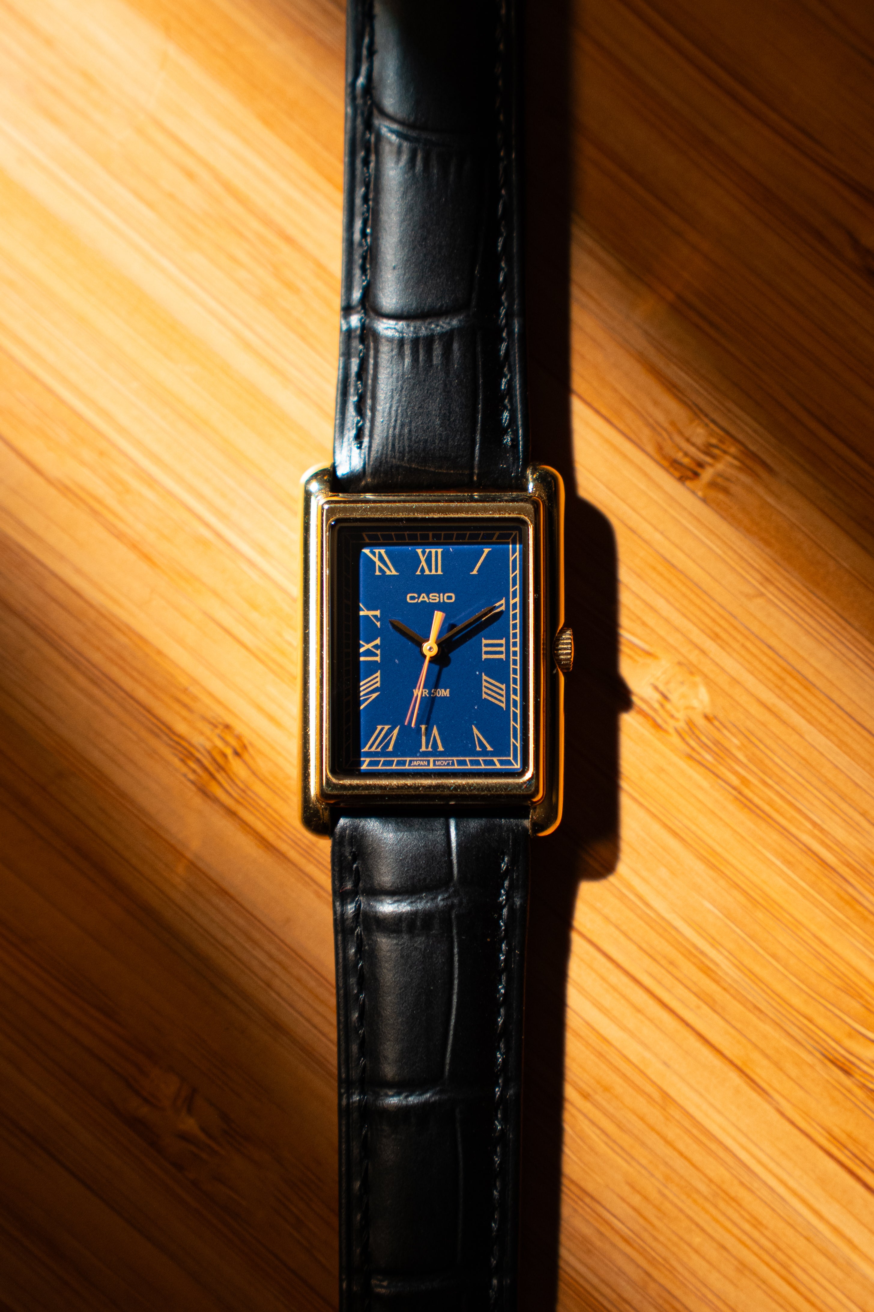 18mm Leather Watch Strap With Quick Release - Black and Gold