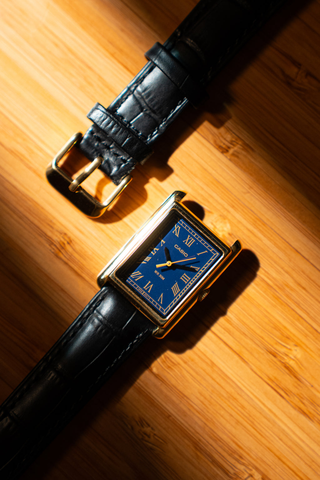 18mm Leather Watch Strap With Quick Release - Black and Gold